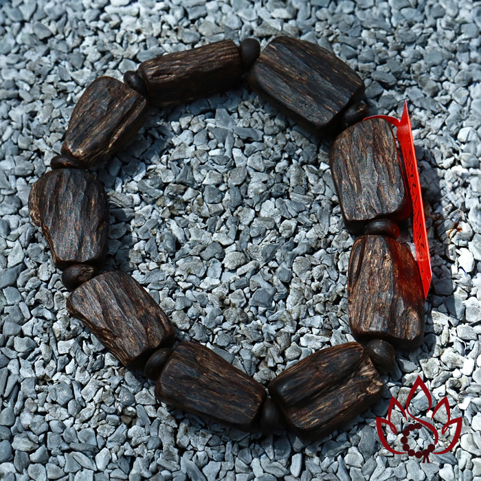 Vòng Trầm Hương Hạt Trúc Thô | Trầm Bì Rễ Chìm Nước